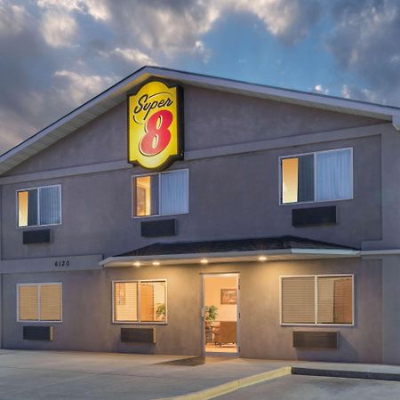 Hotel Super 8 By Wyndham Fountain Exteriér fotografie